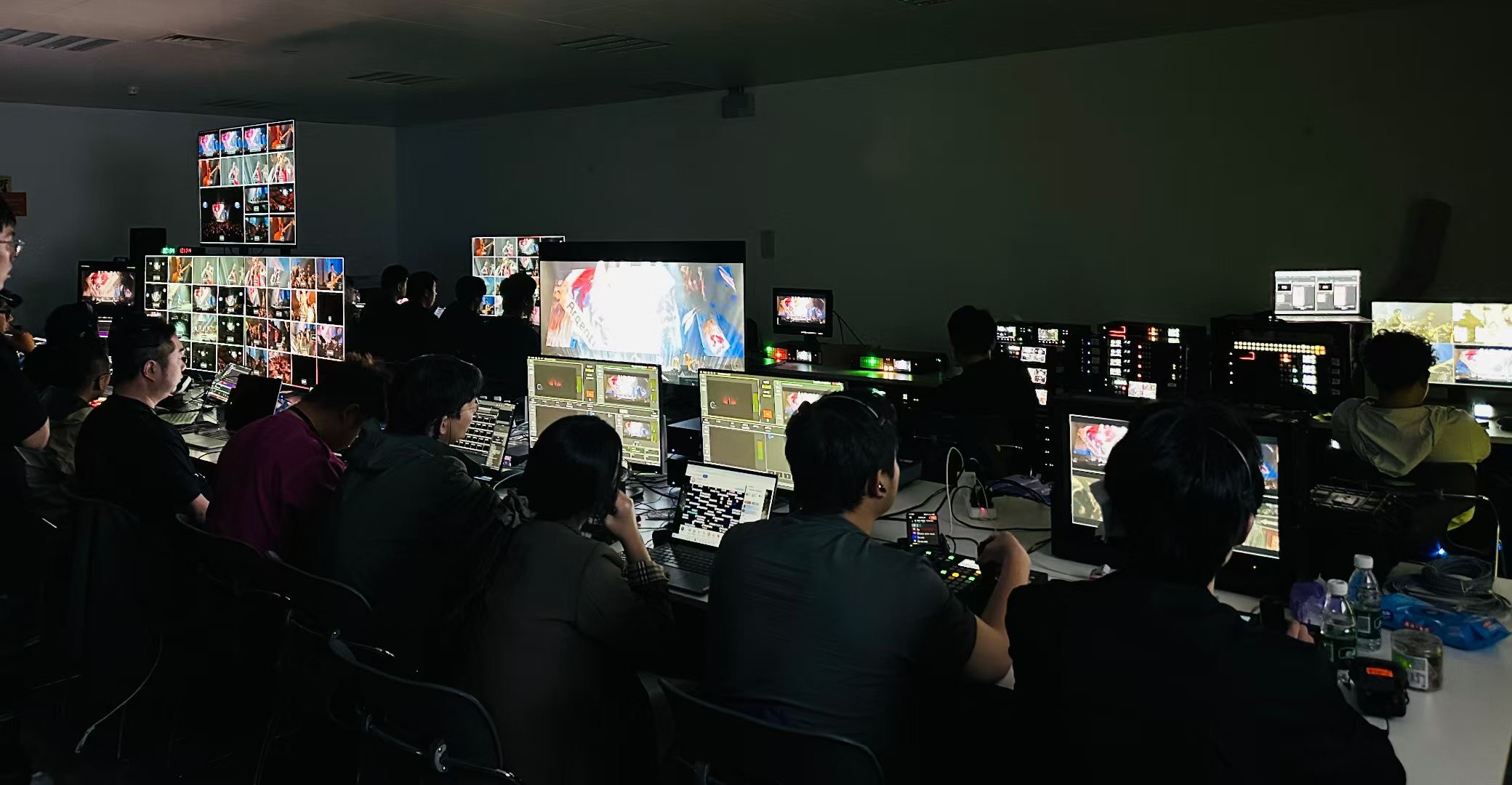 2025星穹铁道演唱会现场图片 6
