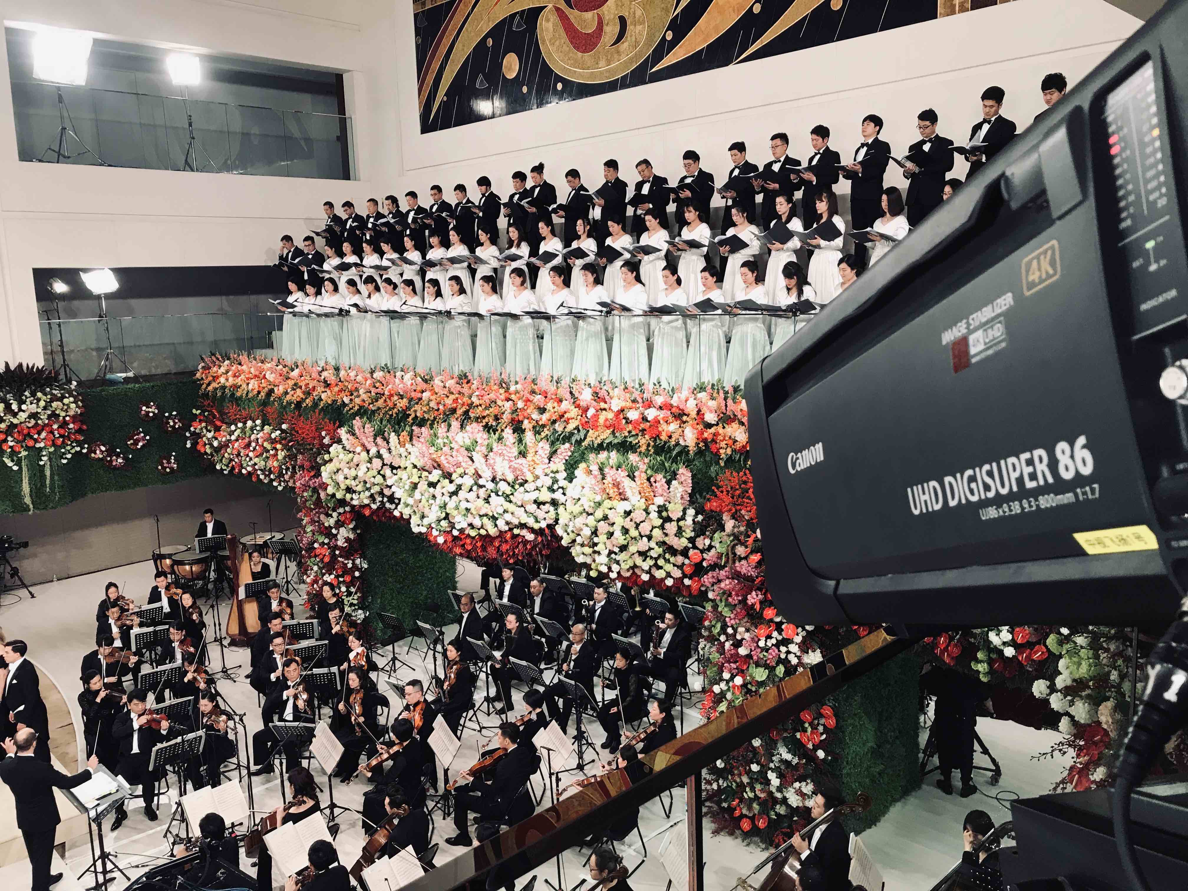 2018英蓝圣诞歌剧音乐会现场图片 8