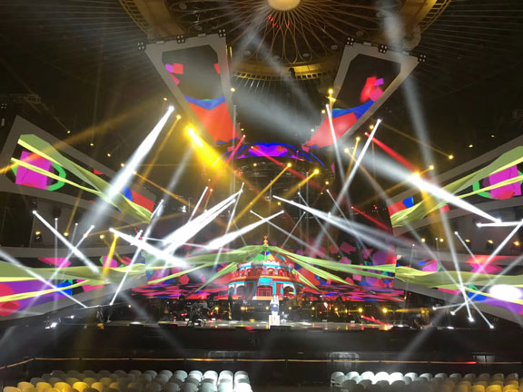乌兰图雅《花开四季》北京工体演唱会现场图片 8