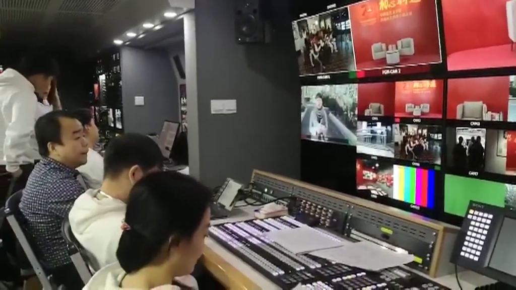 初心与手迹——中国当代文学红色经典融媒诵读会现场图片 7